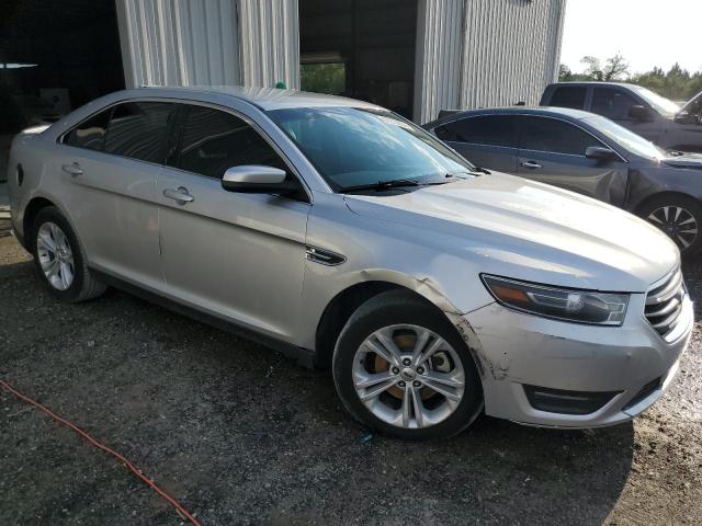 Photo 3 VIN: 1FAHP2E89FG166693 - FORD TAURUS SEL 