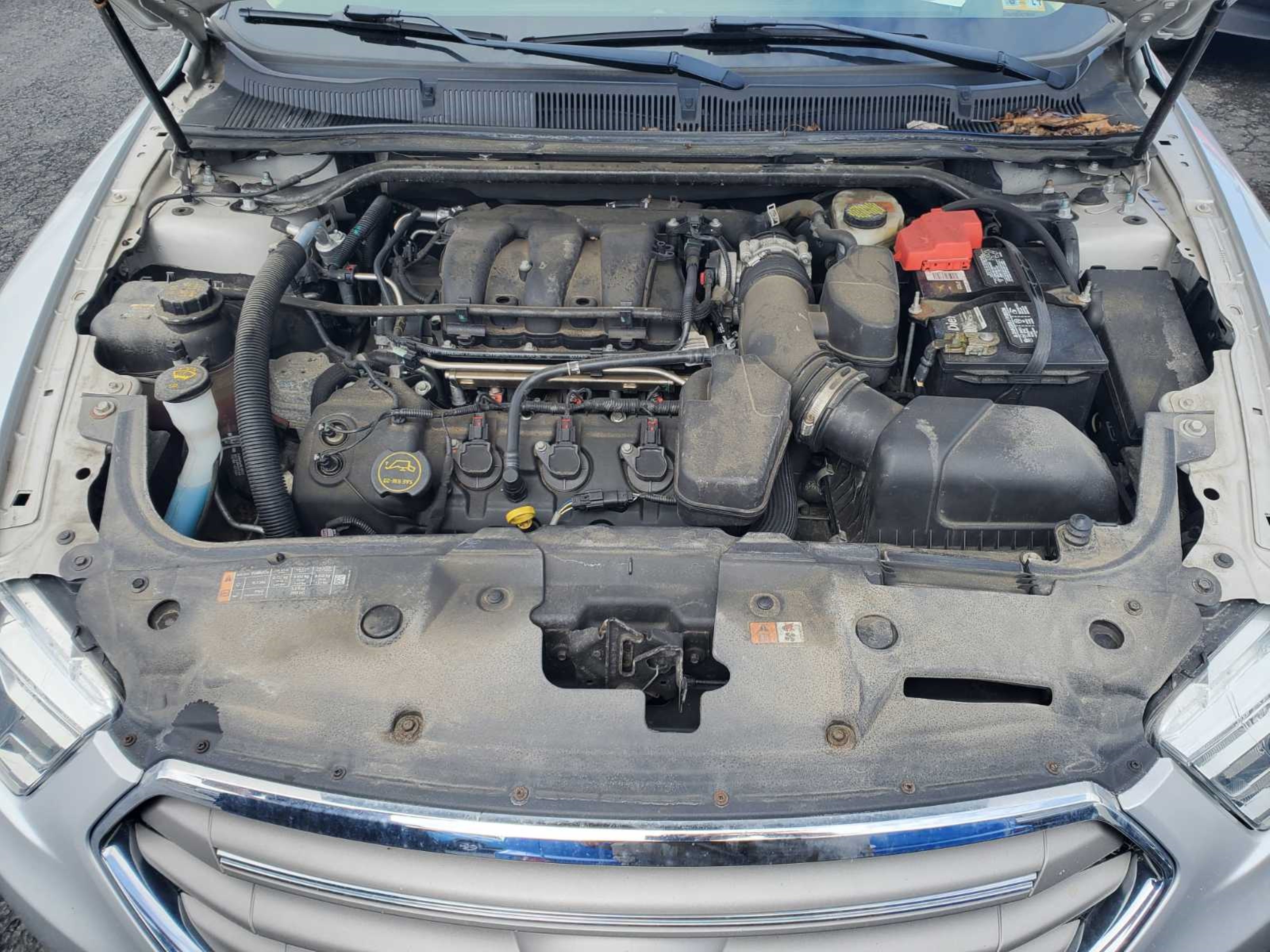 Photo 9 VIN: 1FAHP2E89GG122937 - FORD TAURUS 