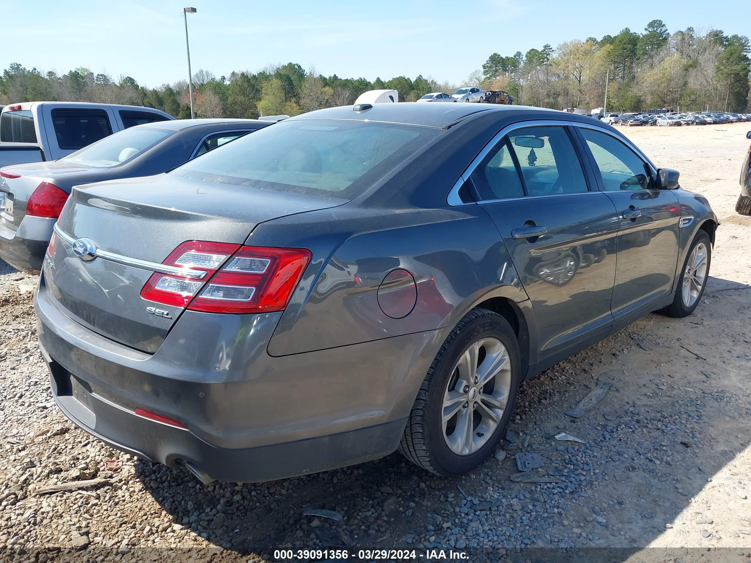 Photo 3 VIN: 1FAHP2E89GG148809 - FORD TAURUS 