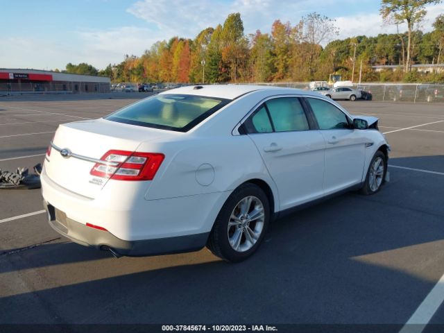 Photo 3 VIN: 1FAHP2E8XDG168367 - FORD TAURUS 