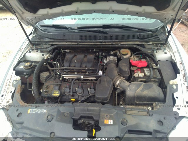 Photo 9 VIN: 1FAHP2E8XDG172368 - FORD TAURUS 