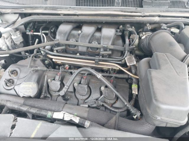 Photo 9 VIN: 1FAHP2E8XEG122913 - FORD TAURUS 