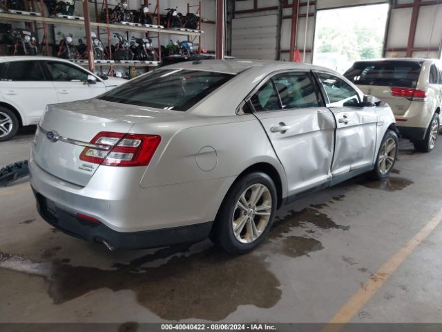 Photo 3 VIN: 1FAHP2E8XGG103961 - FORD TAURUS 