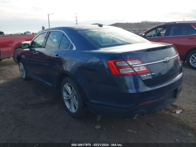 Photo 2 VIN: 1FAHP2E8XGG113793 - FORD TAURUS 