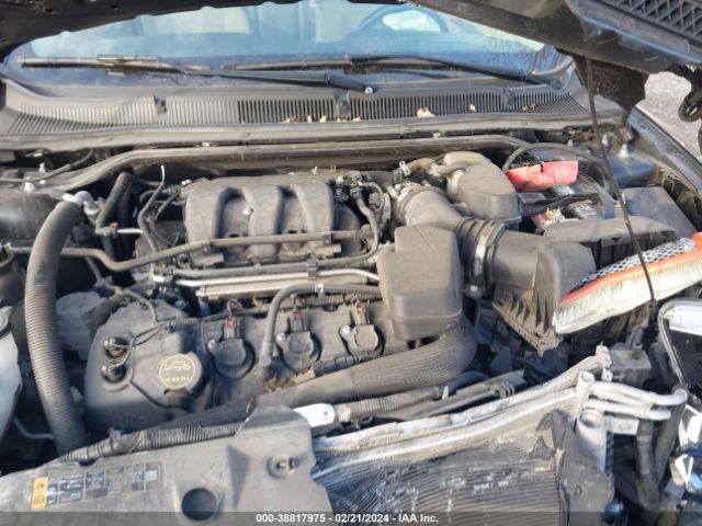 Photo 9 VIN: 1FAHP2E8XGG113793 - FORD TAURUS 