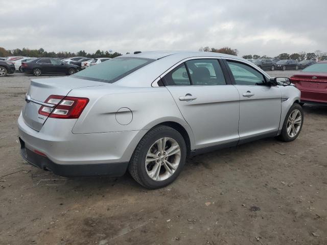 Photo 2 VIN: 1FAHP2E8XGG146454 - FORD TAURUS 