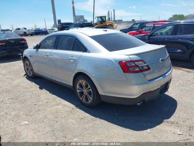 Photo 2 VIN: 1FAHP2E8XJG140726 - FORD TAURUS 