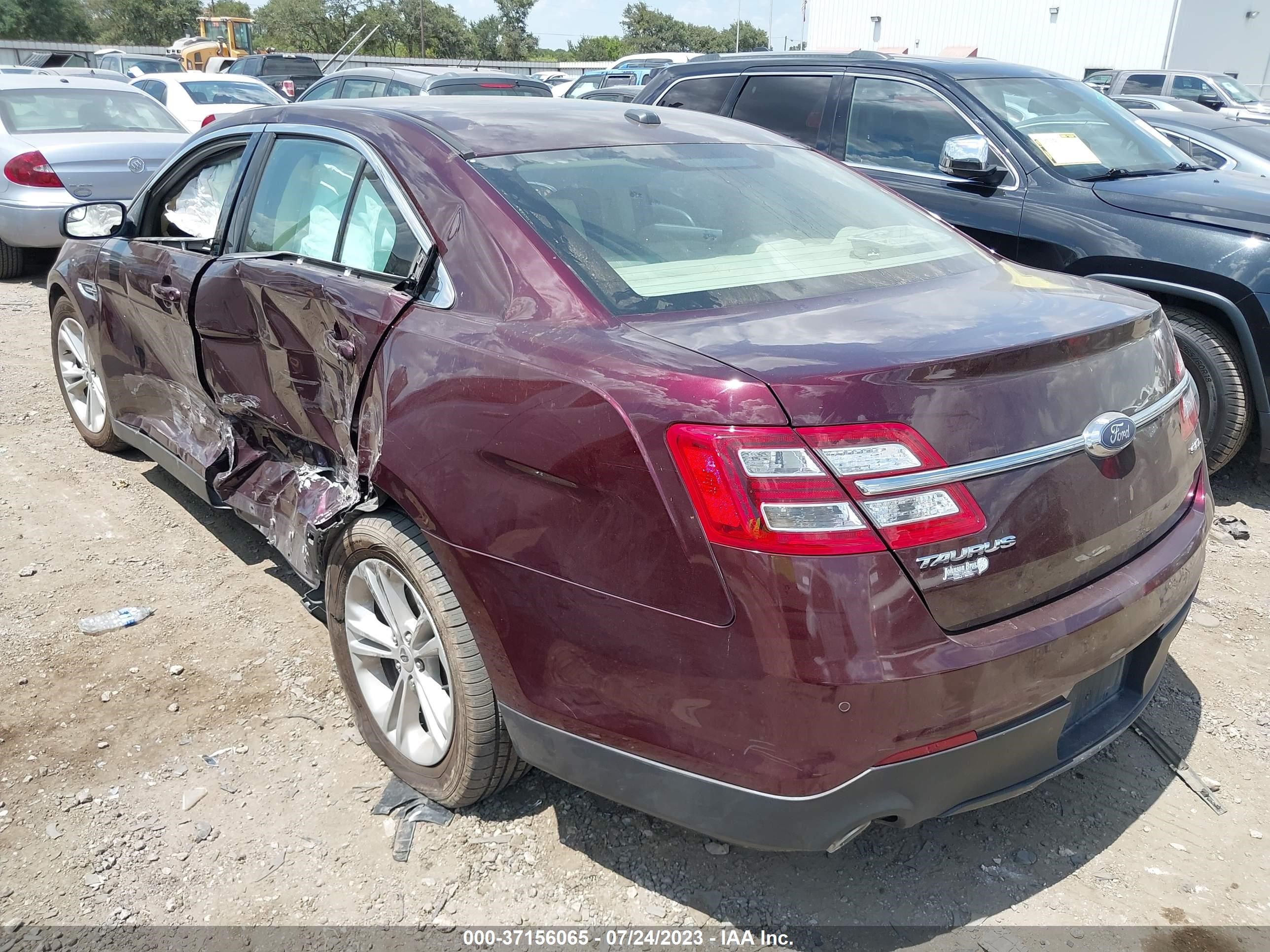 Photo 2 VIN: 1FAHP2E8XKG117447 - FORD TAURUS 