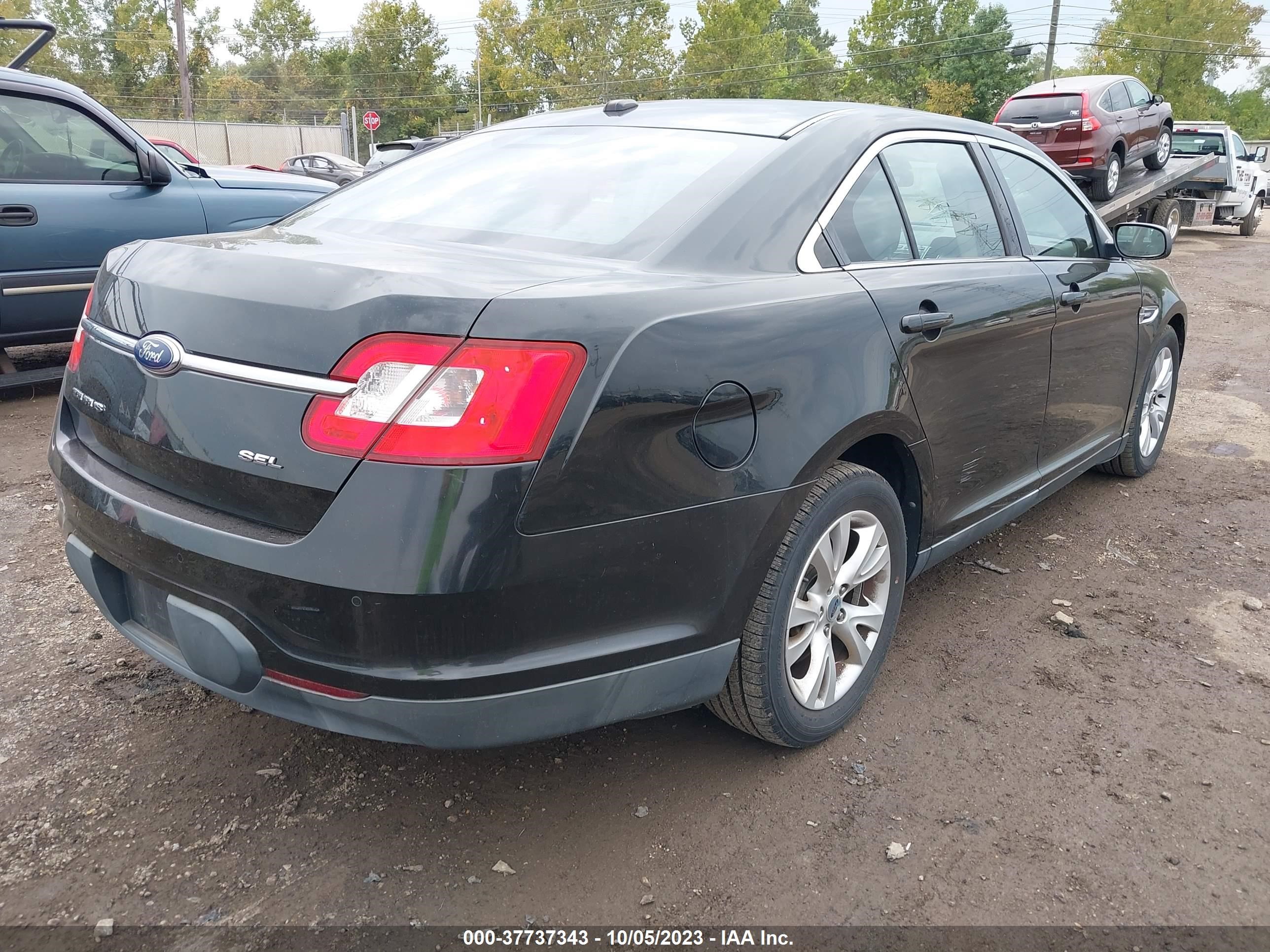 Photo 3 VIN: 1FAHP2EW0AG145769 - FORD TAURUS 