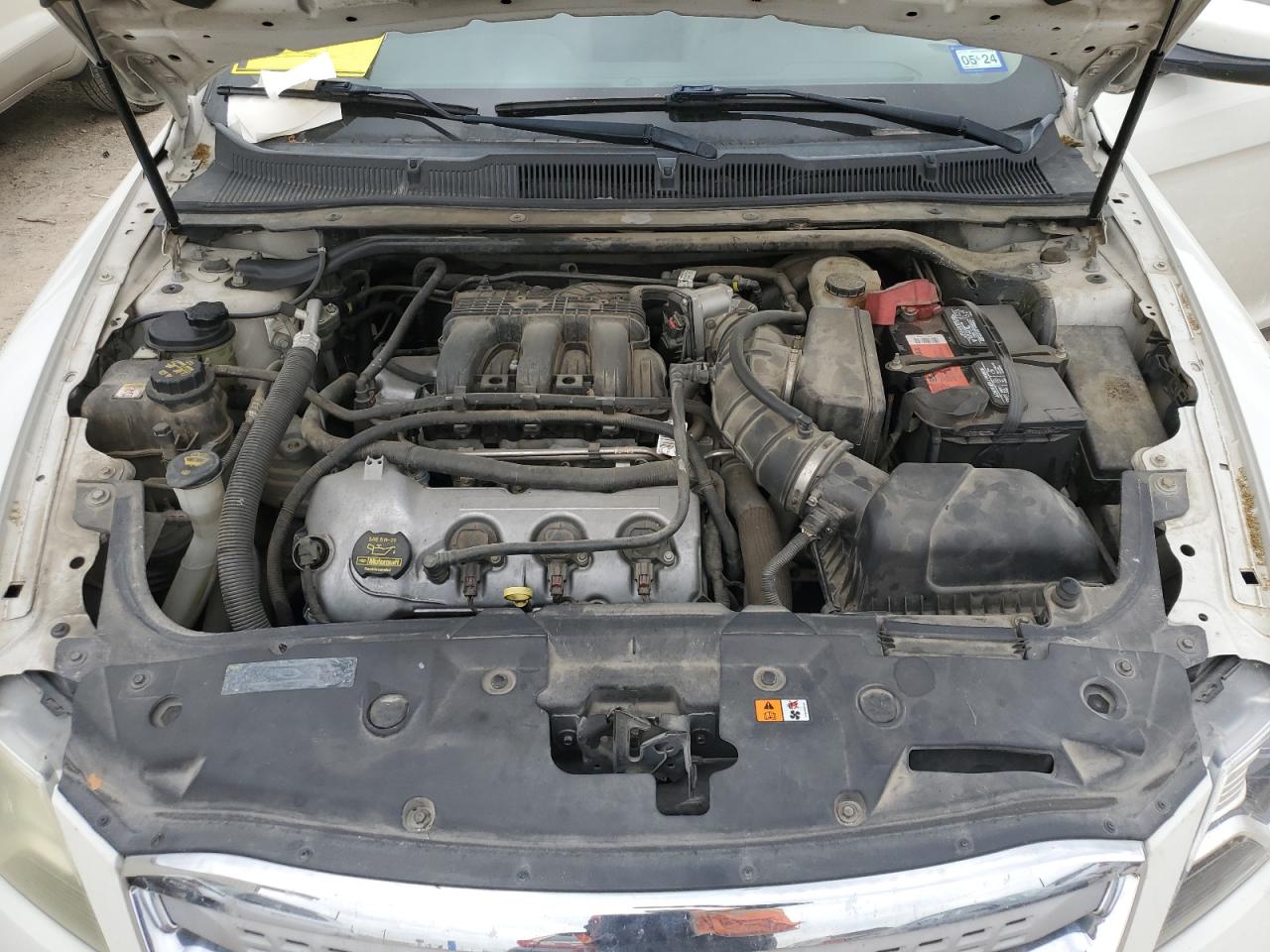 Photo 10 VIN: 1FAHP2EW1BG102396 - FORD TAURUS 