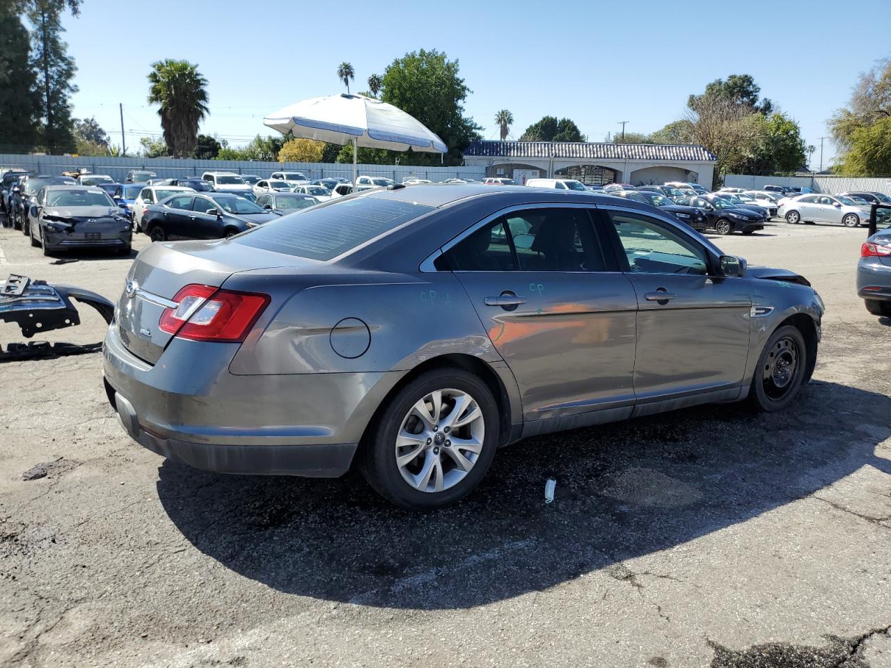 Photo 2 VIN: 1FAHP2EW1BG107694 - FORD TAURUS 