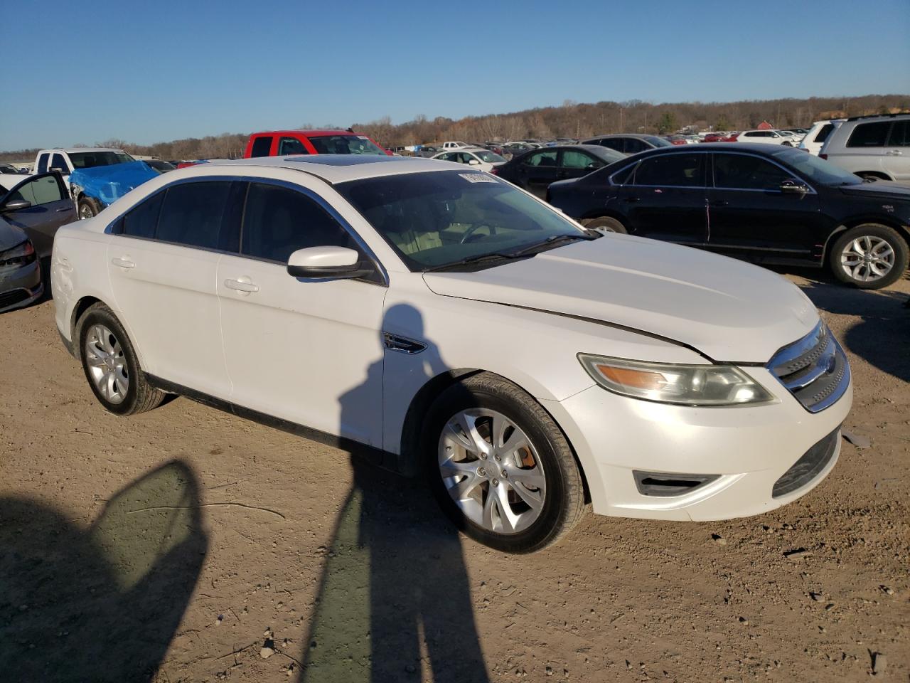 Photo 3 VIN: 1FAHP2EW2AG154084 - FORD TAURUS 