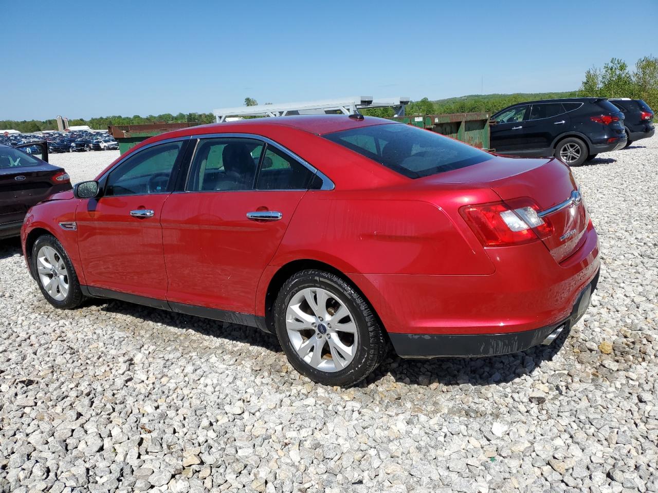 Photo 1 VIN: 1FAHP2EW2BG131471 - FORD TAURUS 