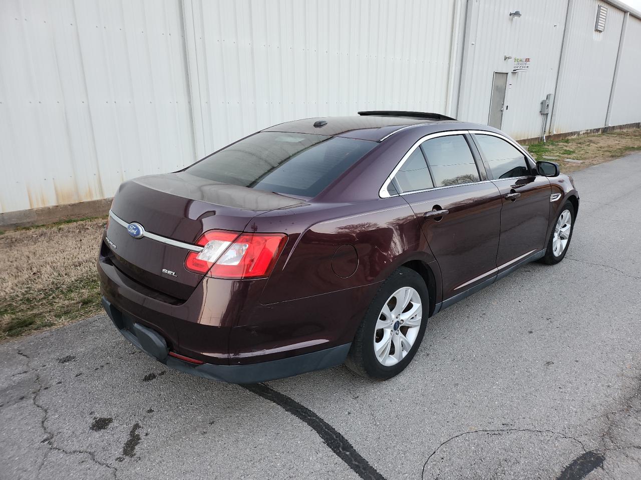 Photo 3 VIN: 1FAHP2EW2BG161683 - FORD TAURUS 