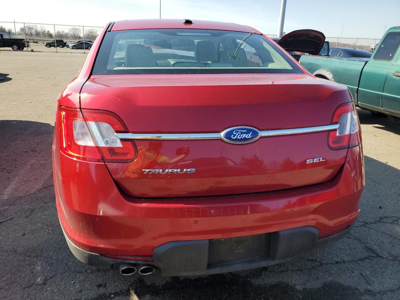 Photo 5 VIN: 1FAHP2EW2CG138342 - FORD TAURUS 