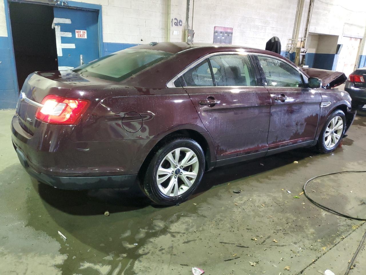 Photo 2 VIN: 1FAHP2EW3BG177150 - FORD TAURUS 