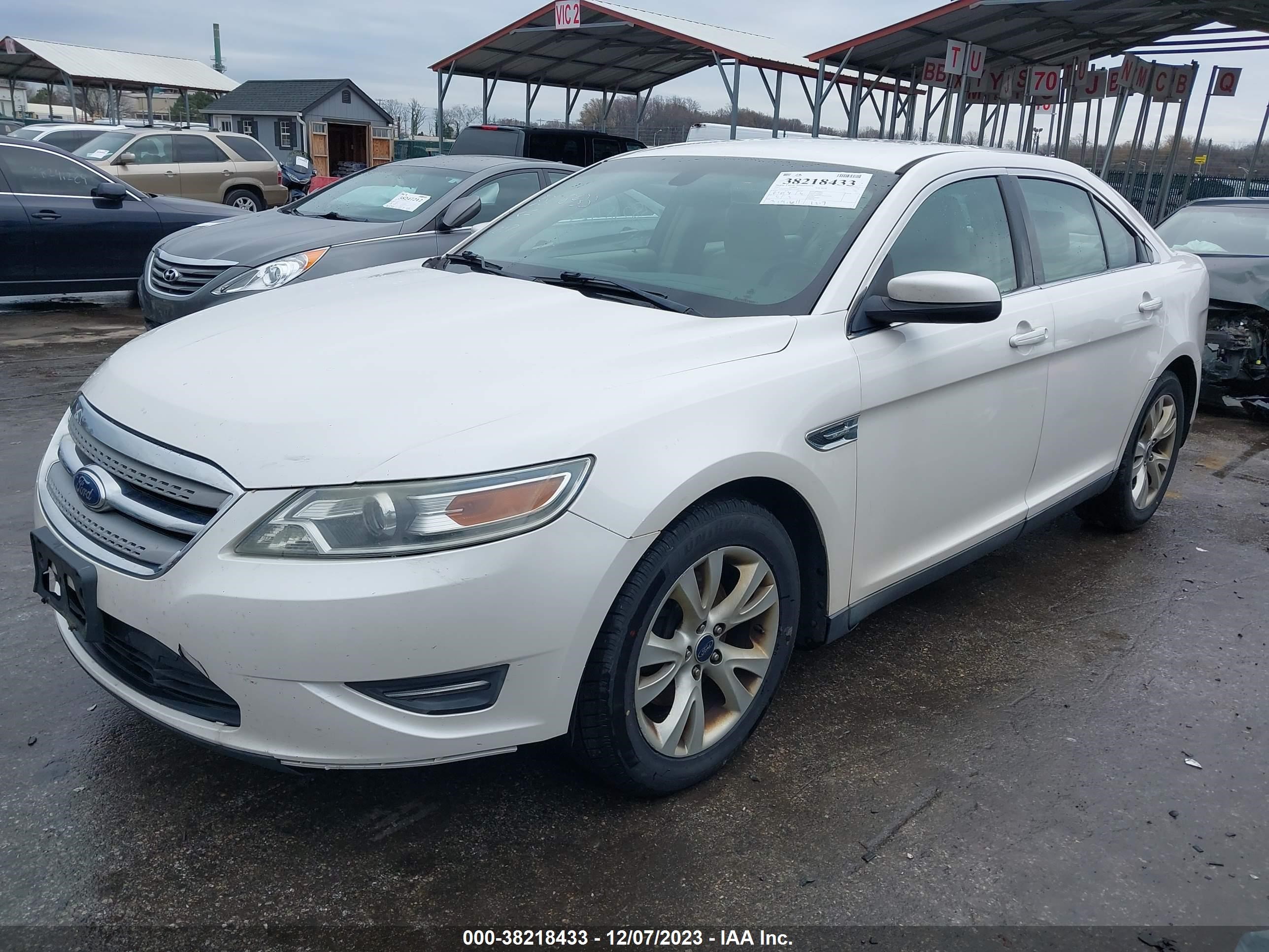 Photo 1 VIN: 1FAHP2EW4BG172359 - FORD TAURUS 