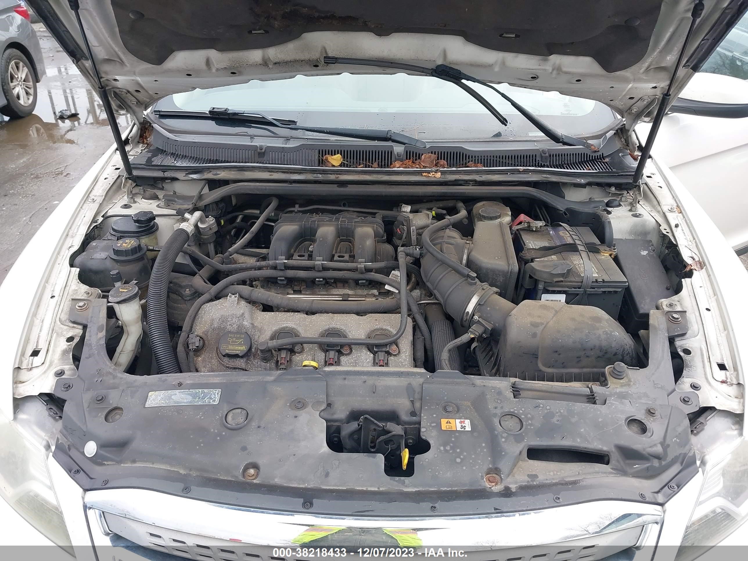 Photo 9 VIN: 1FAHP2EW4BG172359 - FORD TAURUS 