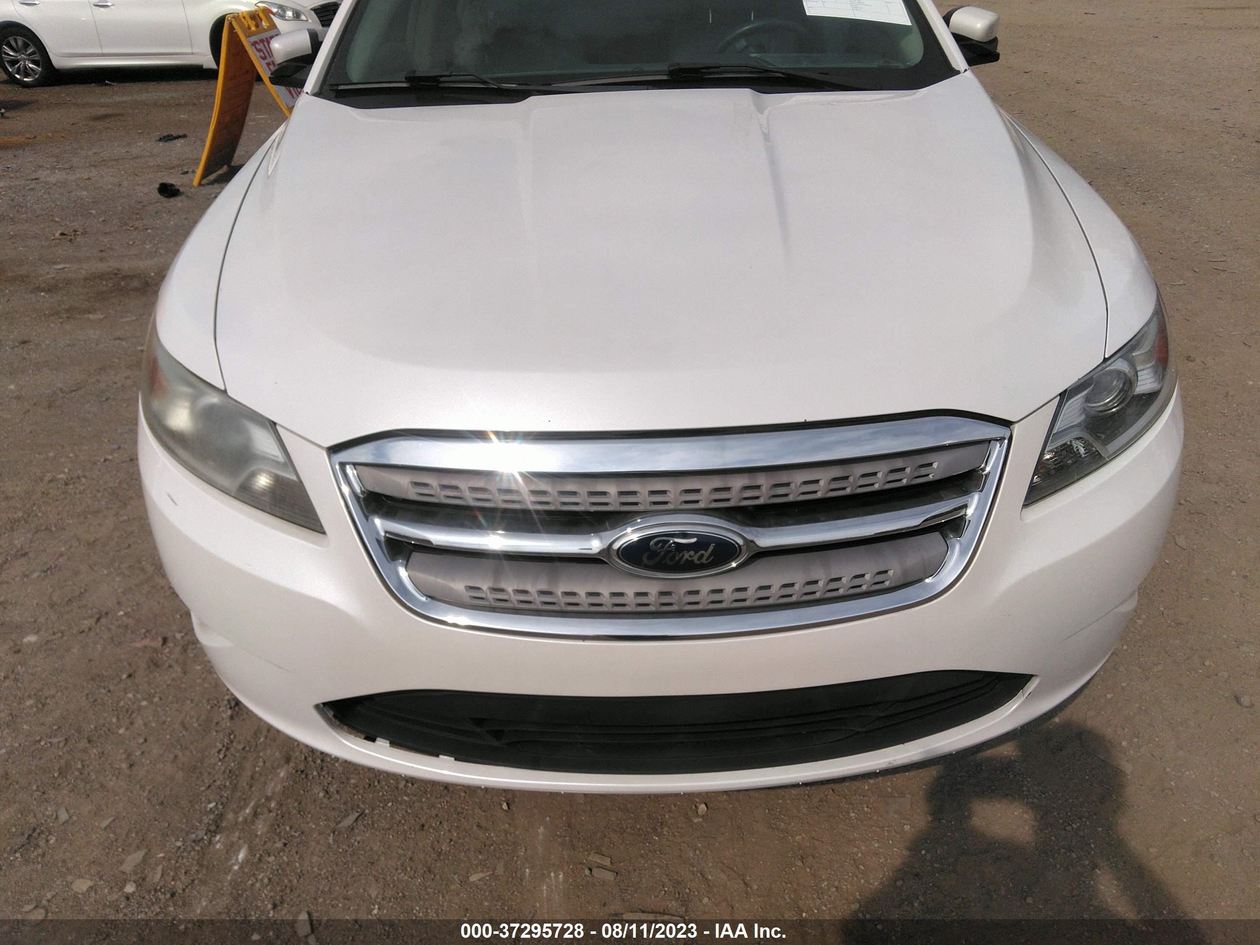 Photo 11 VIN: 1FAHP2EW4CG138343 - FORD TAURUS 