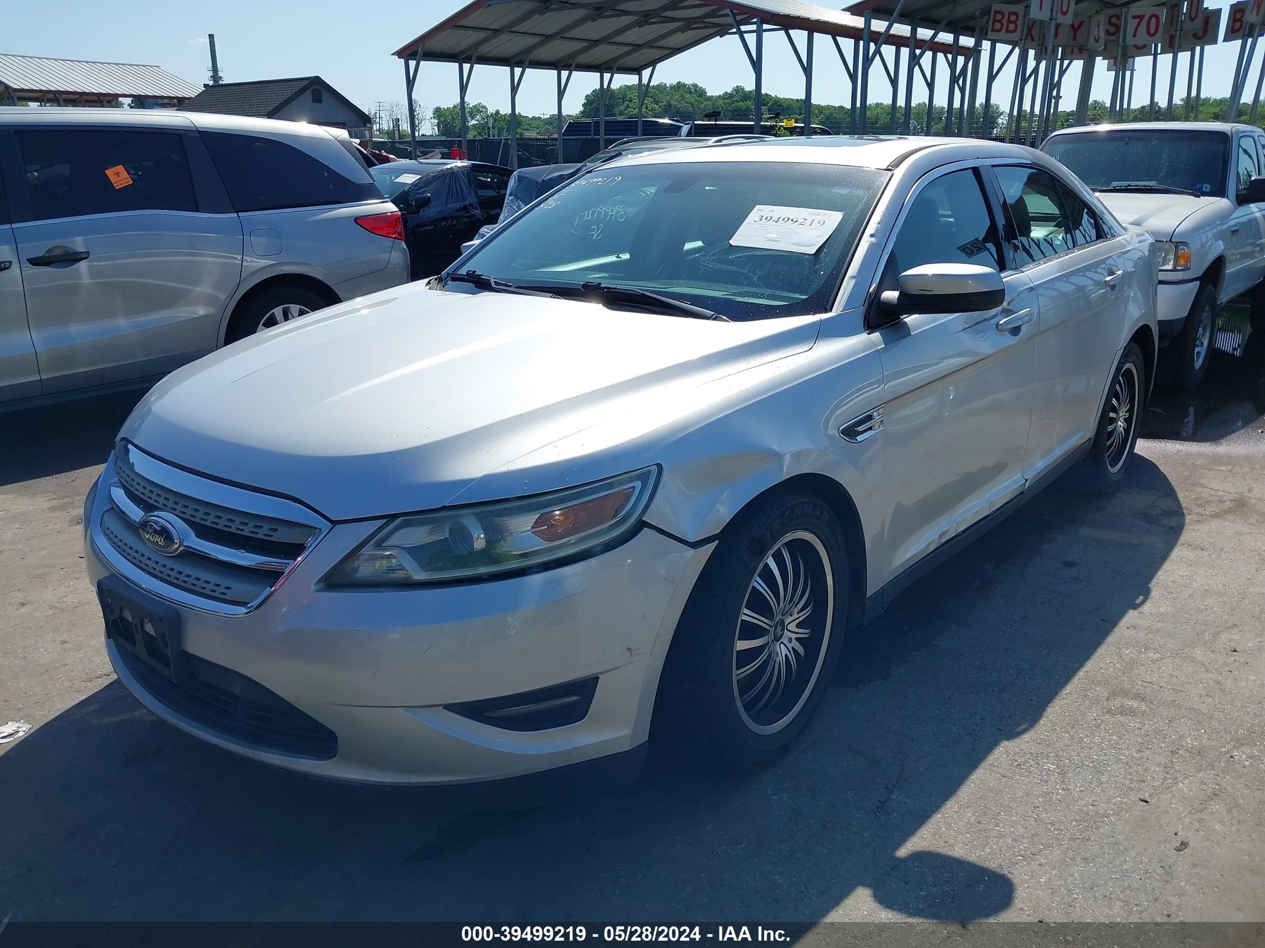 Photo 1 VIN: 1FAHP2EW5BG119220 - FORD TAURUS 