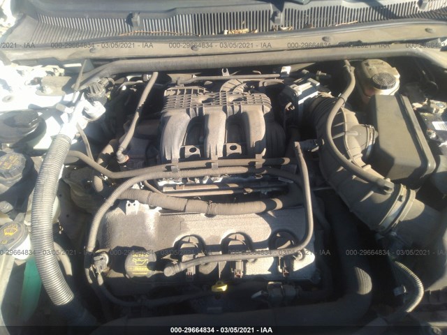 Photo 9 VIN: 1FAHP2EW6BG174033 - FORD TAURUS 