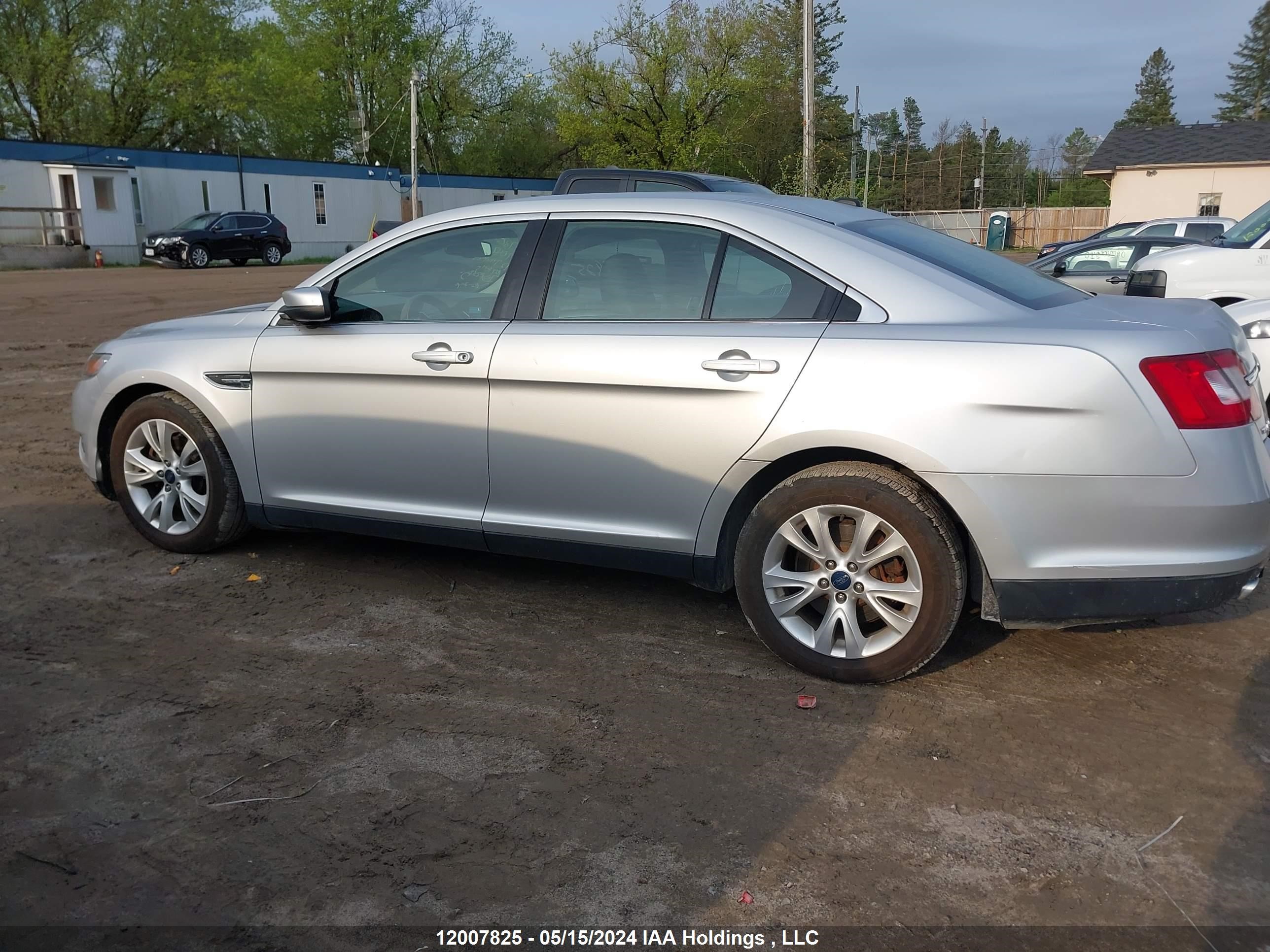 Photo 13 VIN: 1FAHP2EW6CG117042 - FORD TAURUS 