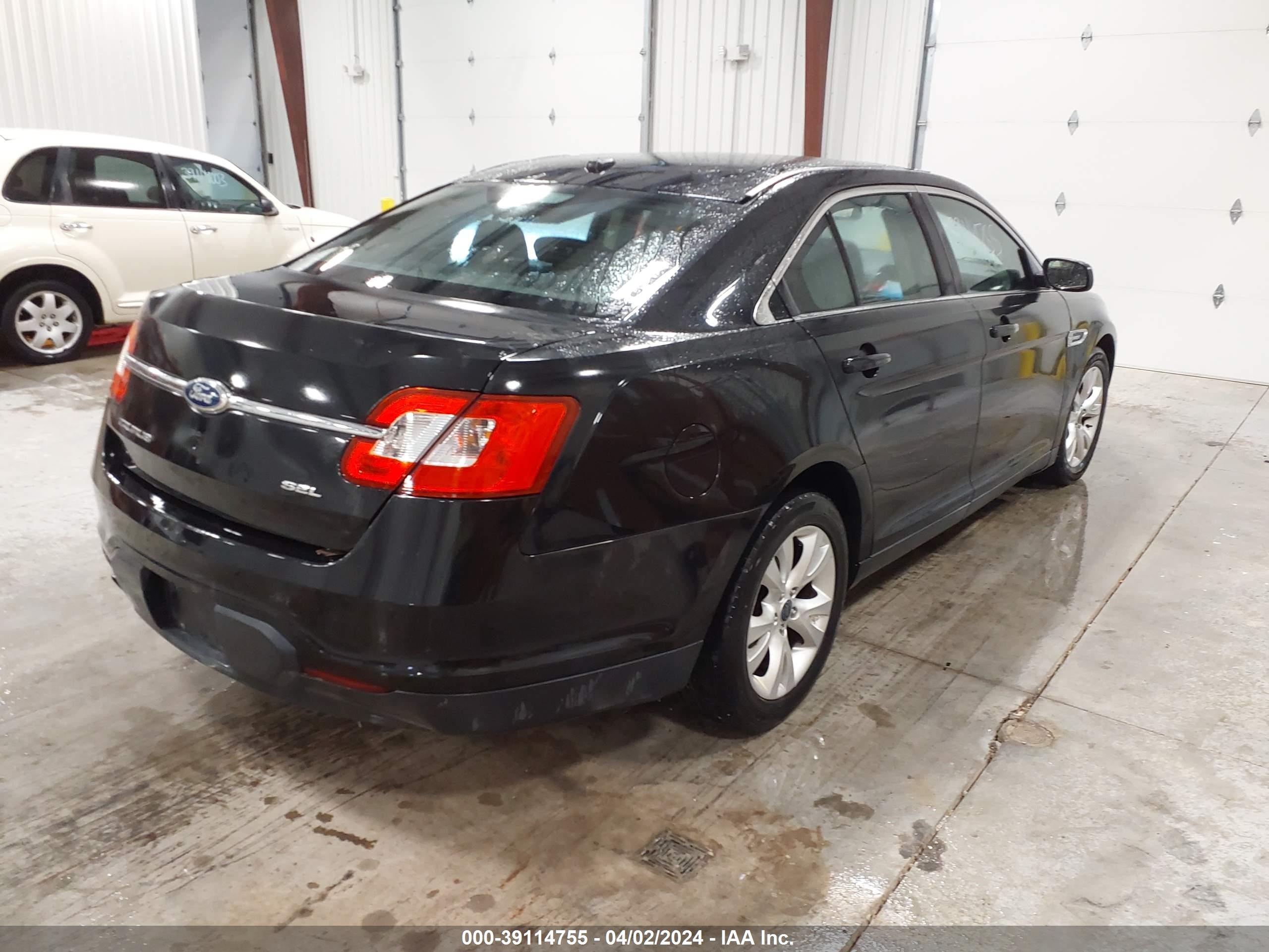 Photo 3 VIN: 1FAHP2EW8BG147237 - FORD TAURUS 