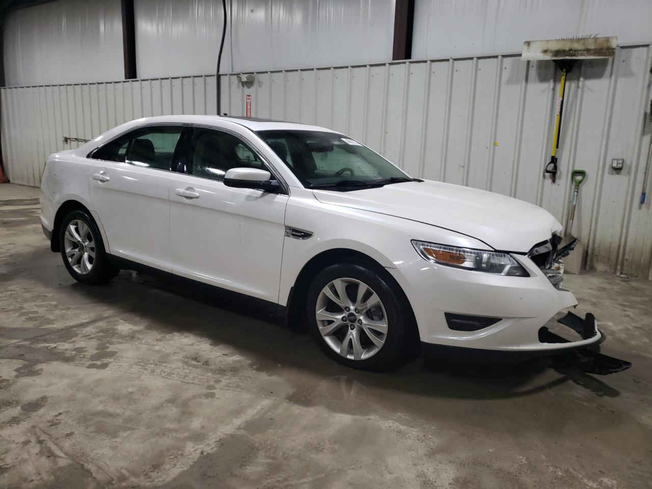 Photo 3 VIN: 1FAHP2EW9AG137492 - FORD TAURUS 