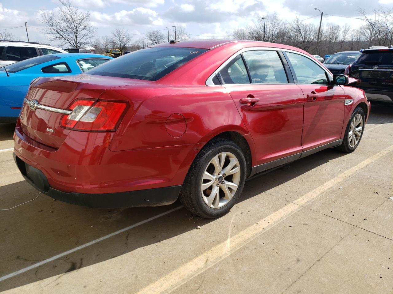 Photo 2 VIN: 1FAHP2EWXBG161575 - FORD TAURUS 