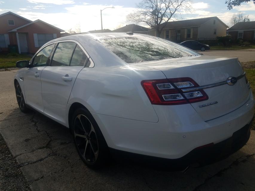 Photo 2 VIN: 1FAHP2F80DG179876 - FORD TAURUS LIM 