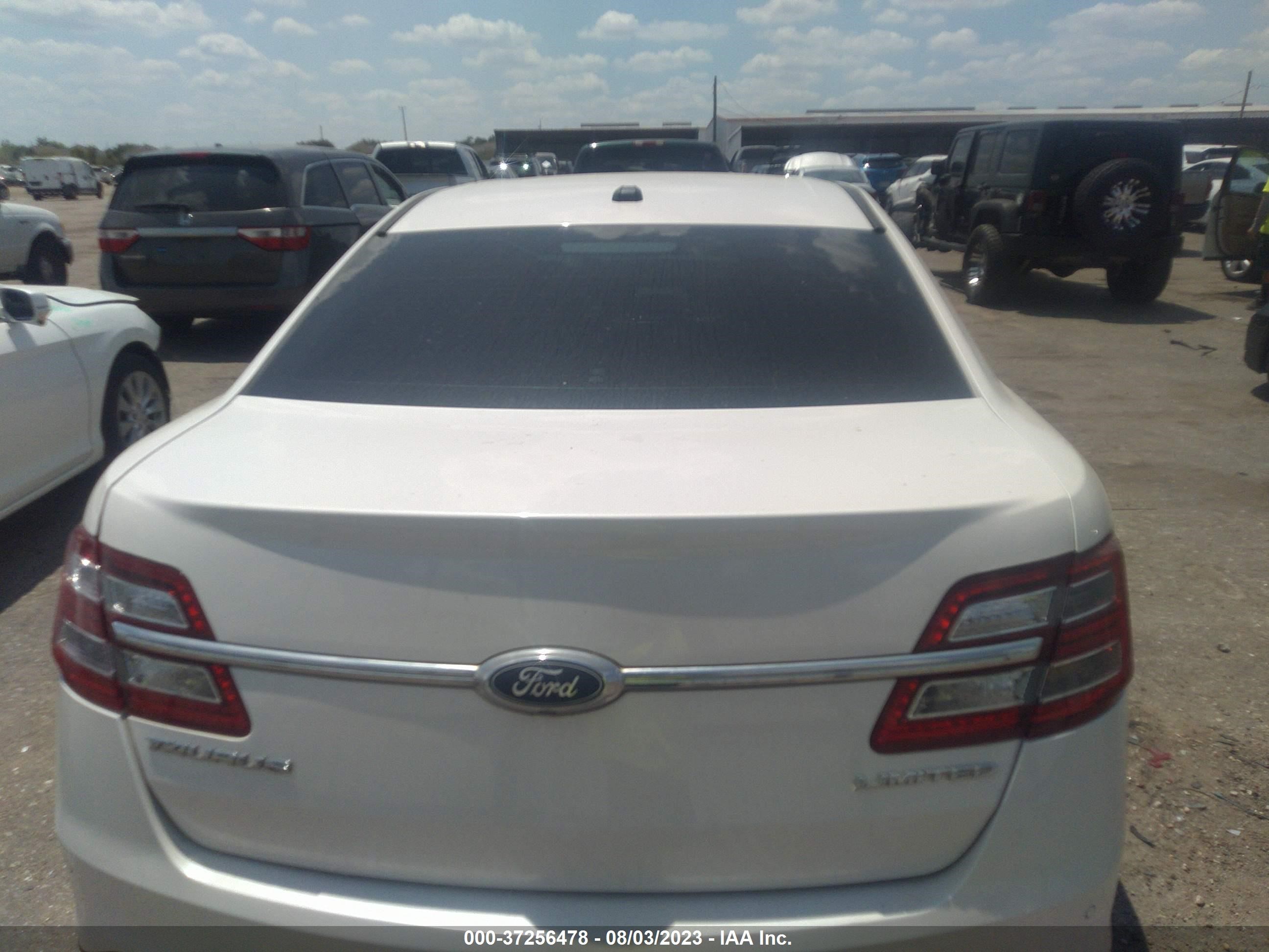 Photo 15 VIN: 1FAHP2F80HG129517 - FORD TAURUS 