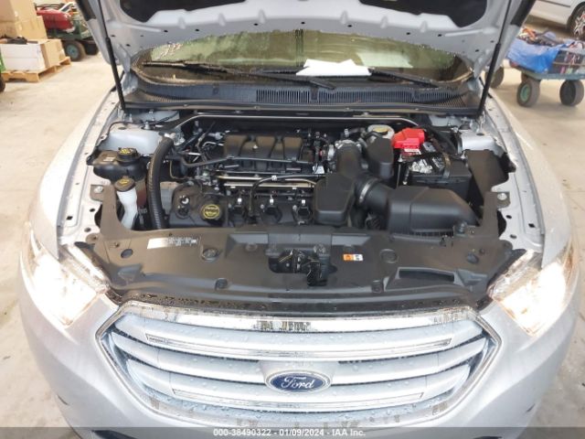 Photo 9 VIN: 1FAHP2F80JG102226 - FORD TAURUS 