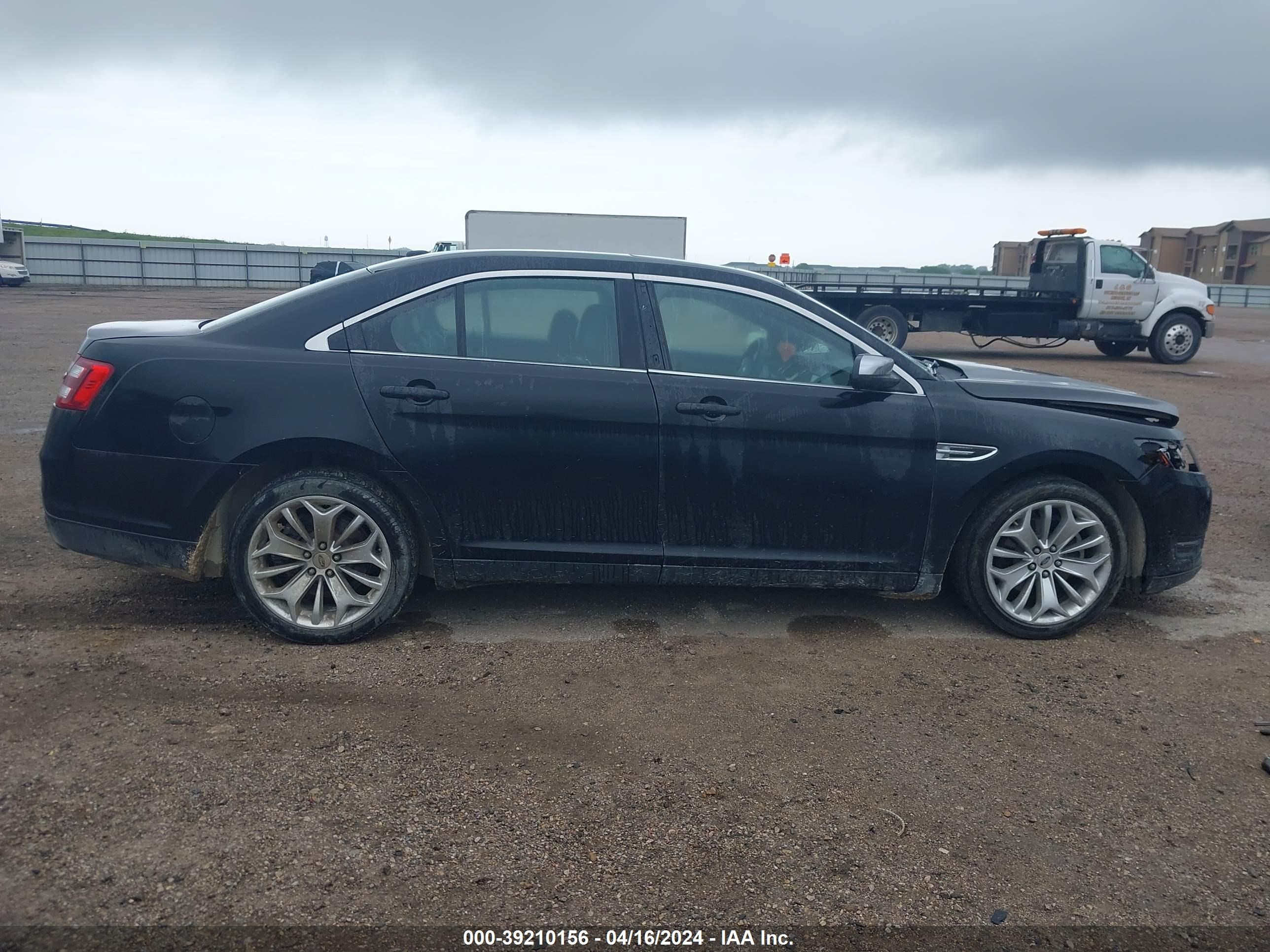 Photo 11 VIN: 1FAHP2F81HG123421 - FORD TAURUS 