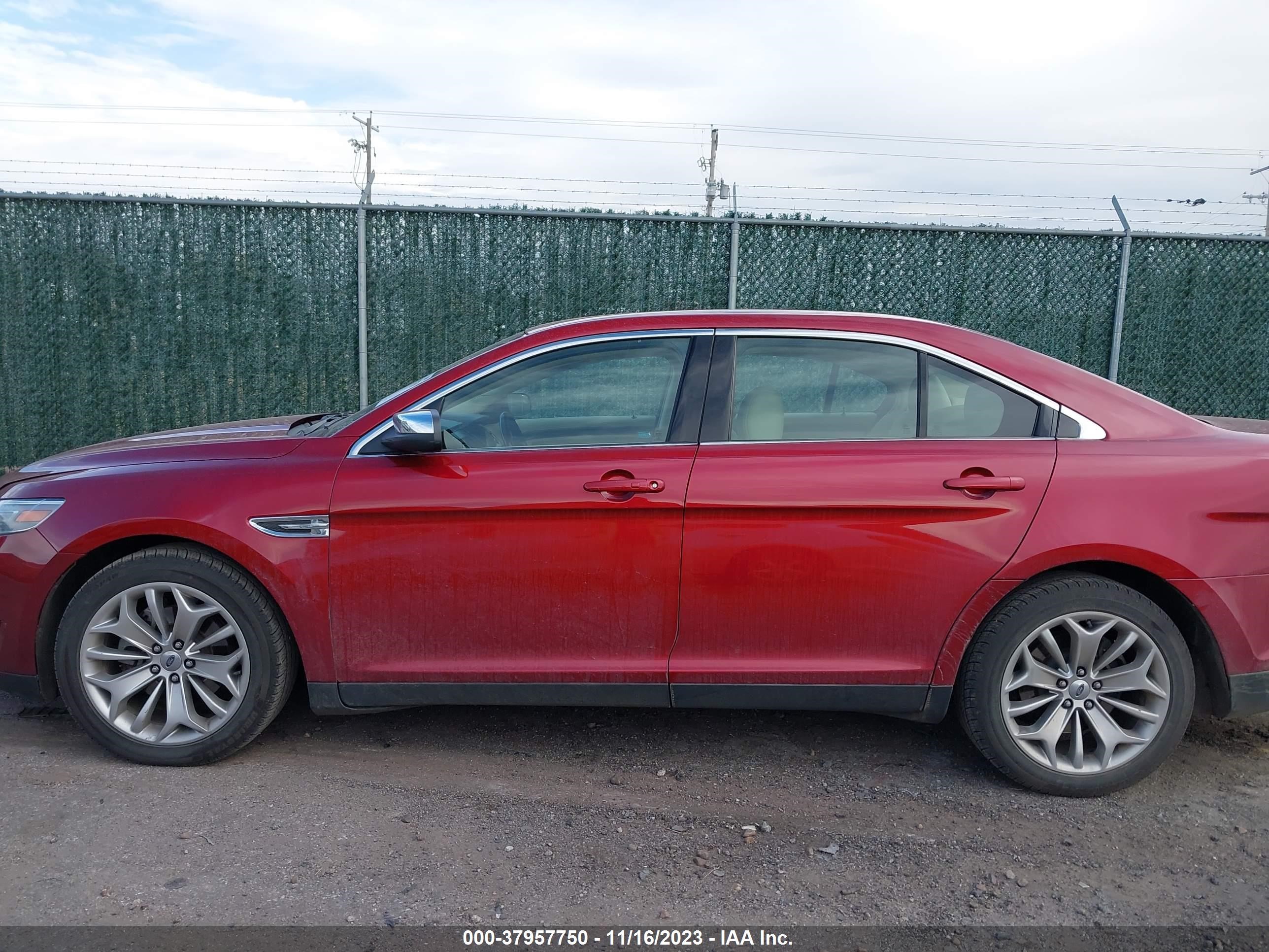 Photo 13 VIN: 1FAHP2F82EG141034 - FORD TAURUS 