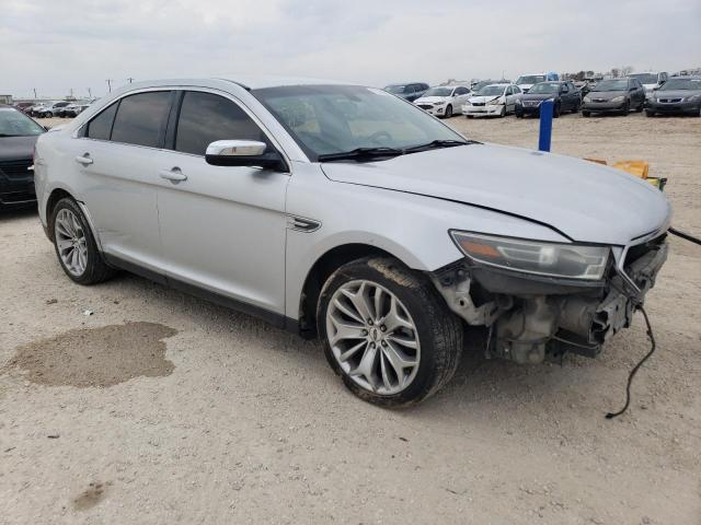 Photo 3 VIN: 1FAHP2F82FG118693 - FORD TAURUS LIM 