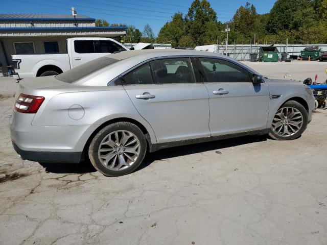 Photo 2 VIN: 1FAHP2F82FG123862 - FORD TAURUS LIM 