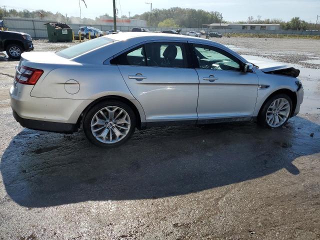 Photo 2 VIN: 1FAHP2F83JG109395 - FORD TAURUS LIM 