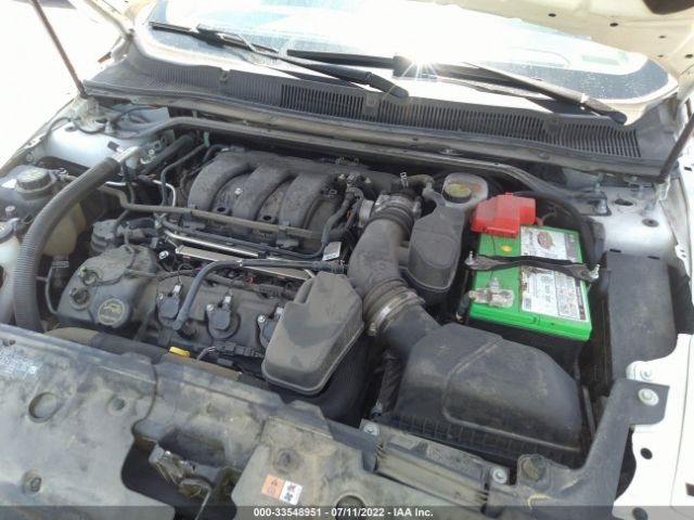 Photo 9 VIN: 1FAHP2F83JG135396 - FORD TAURUS 