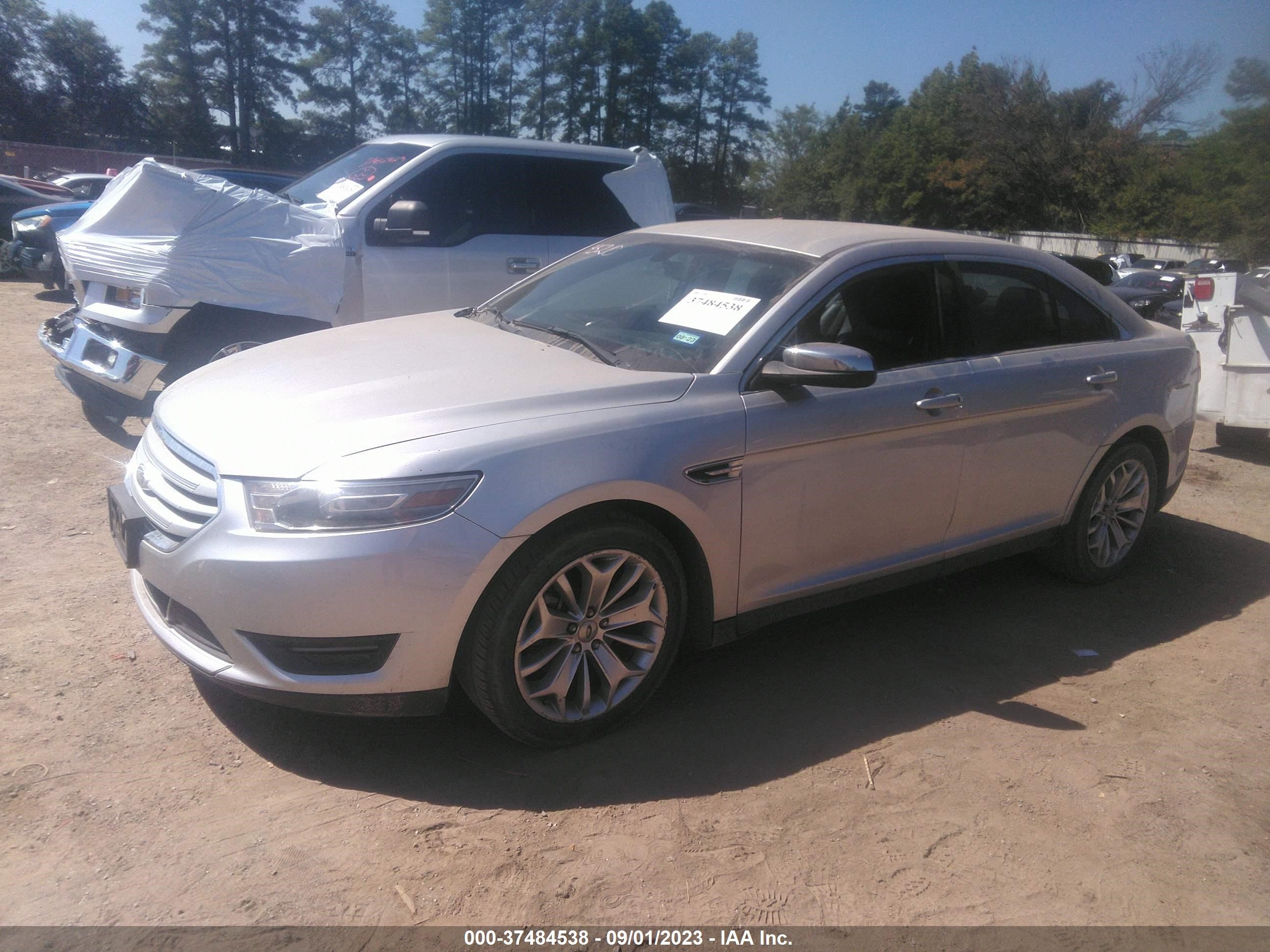 Photo 1 VIN: 1FAHP2F86DG138460 - FORD TAURUS 