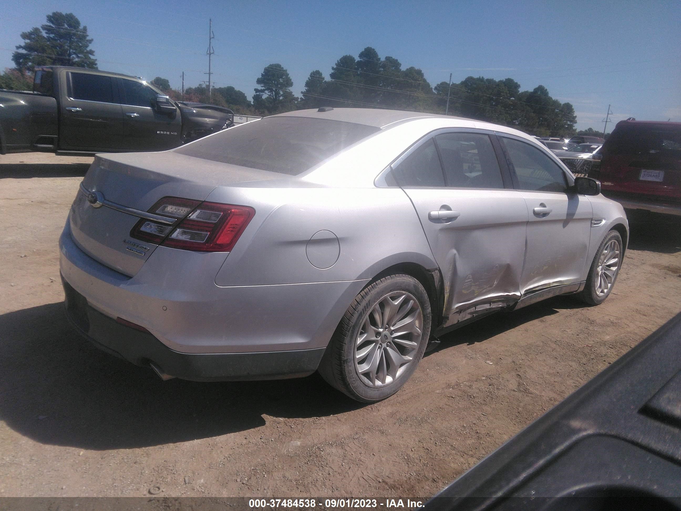 Photo 3 VIN: 1FAHP2F86DG138460 - FORD TAURUS 