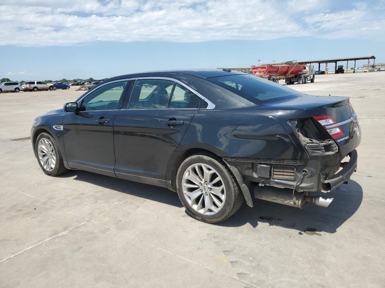 Photo 1 VIN: 1FAHP2F88DG210131 - FORD TAURUS 