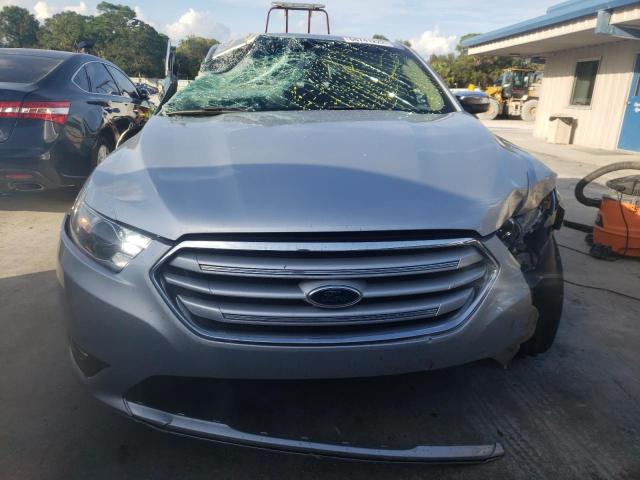 Photo 4 VIN: 1FAHP2F89DG173896 - FORD TAURUS LIM 