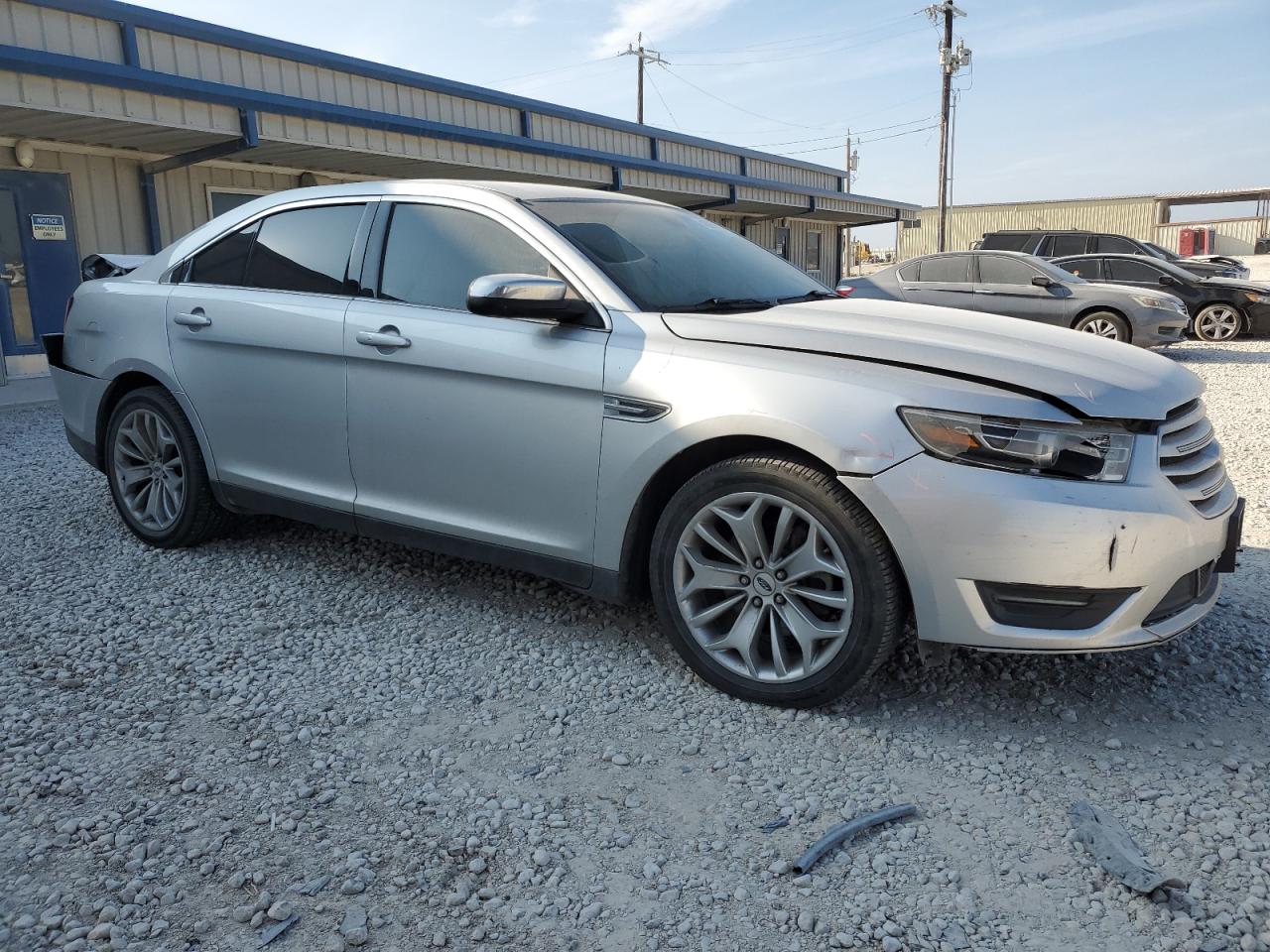 Photo 3 VIN: 1FAHP2F89GG108776 - FORD TAURUS 