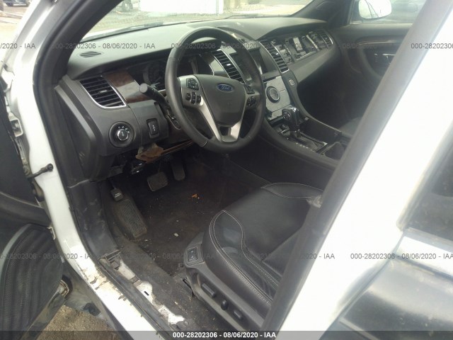 Photo 5 VIN: 1FAHP2F89JG114262 - FORD TAURUS 