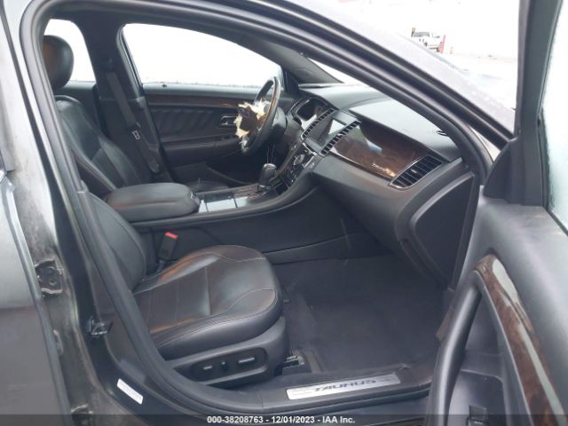 Photo 4 VIN: 1FAHP2F89KG118054 - FORD TAURUS 