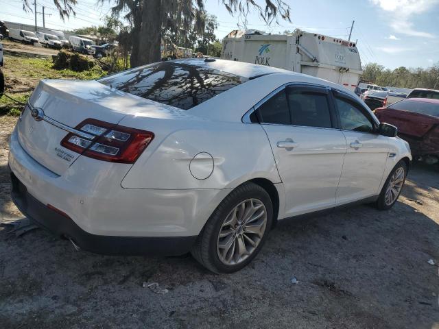 Photo 2 VIN: 1FAHP2F8XGG149899 - FORD TAURUS LIM 