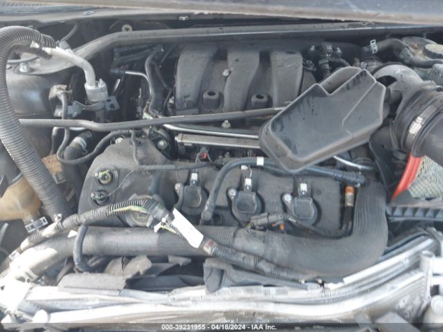 Photo 9 VIN: 1FAHP2F8XJG109510 - FORD TAURUS 