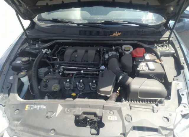 Photo 9 VIN: 1FAHP2F8XJG129532 - FORD TAURUS 