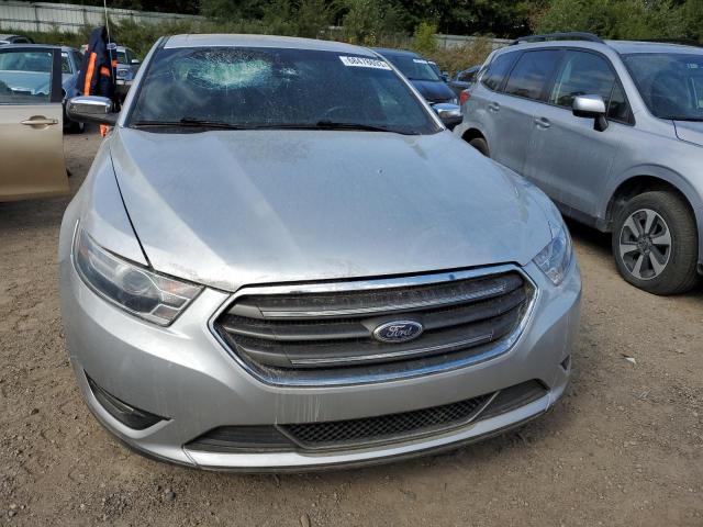 Photo 4 VIN: 1FAHP2F90GG117083 - FORD TAURUS LIM 