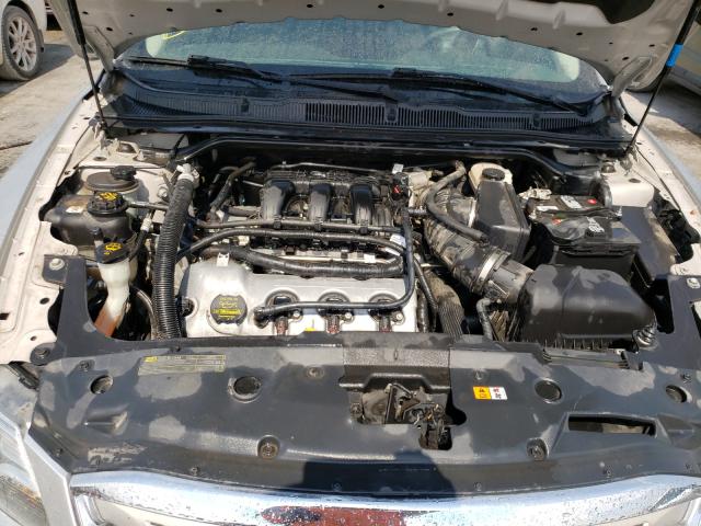 Photo 6 VIN: 1FAHP2FW0BG136053 - FORD TAURUS LIM 